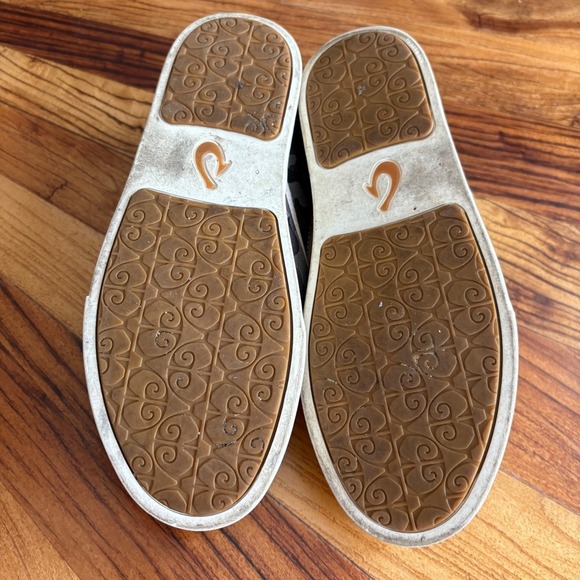 OluKai Pehuea Pa'i Women's Slip On Sneakers Pink Gray Camouflage Print Size 8.5 - Picture 5 of 6